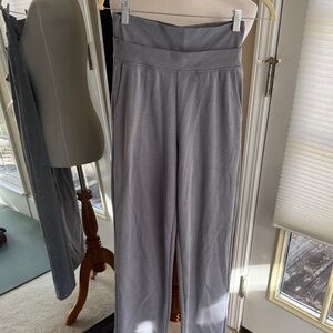 Athleta Gray Women's High-Waisted Pants